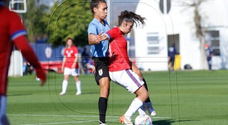La “Roja” femenina se impuso por la cuenta mínima ante Uruguay