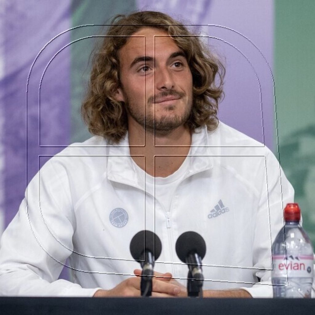 Tsitsipas cambia de postura y finalmente acepta vacunarse contra el Covid-19
