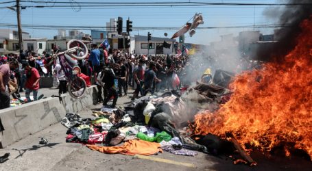 Relator de la ONU criticó quema de pertenencias de inmigrantes en Iquique