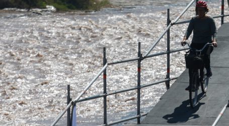 Orrego encabeza reactivación del paseo urbano “Mapocho Pedaleable” provisorio