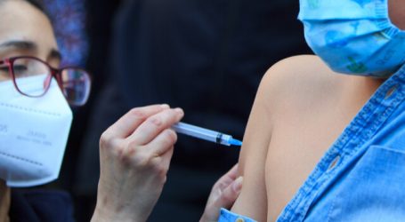Covid-19: Autoridades dan inicio a vacunación escolar en niños de 6 a 11 años