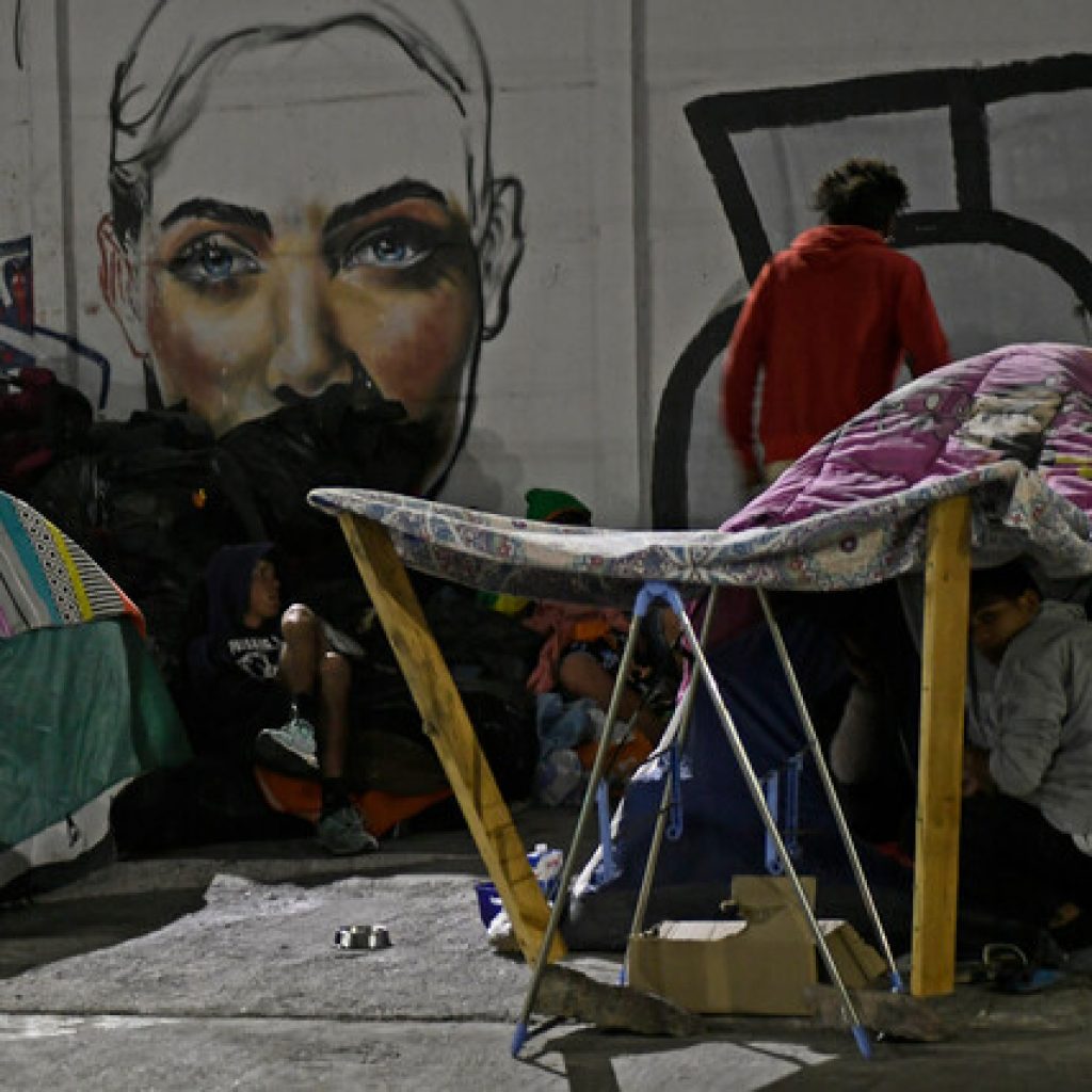 Crisis migratoria: Delgado y Rubilar viajarán a la zona norte