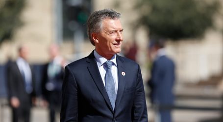 Fernández exonera a Macri del deber de guardar secreto sobre asuntos de Estado