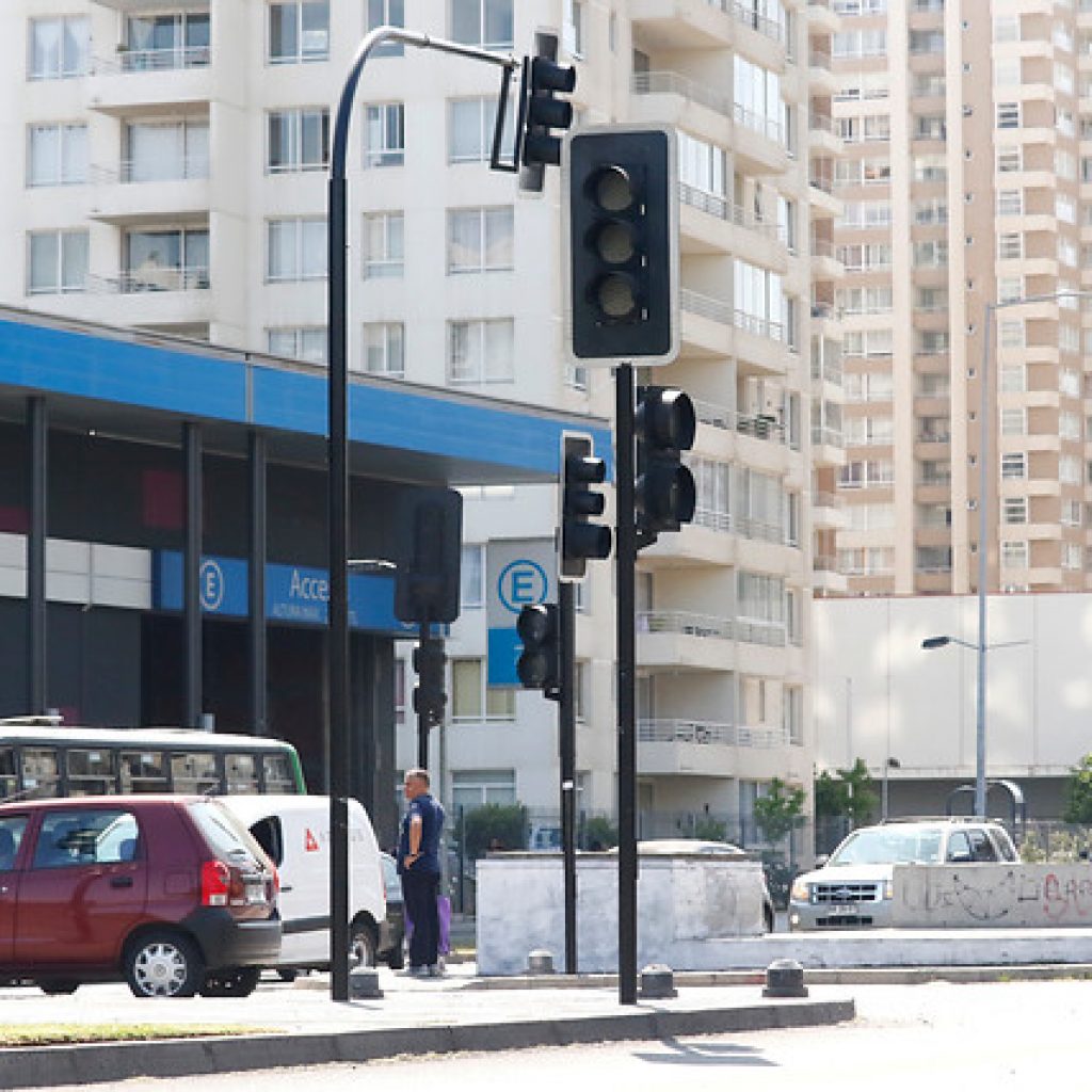 CORE de Valparaíso pide analizar más semáforos en comunas de alto tráfico