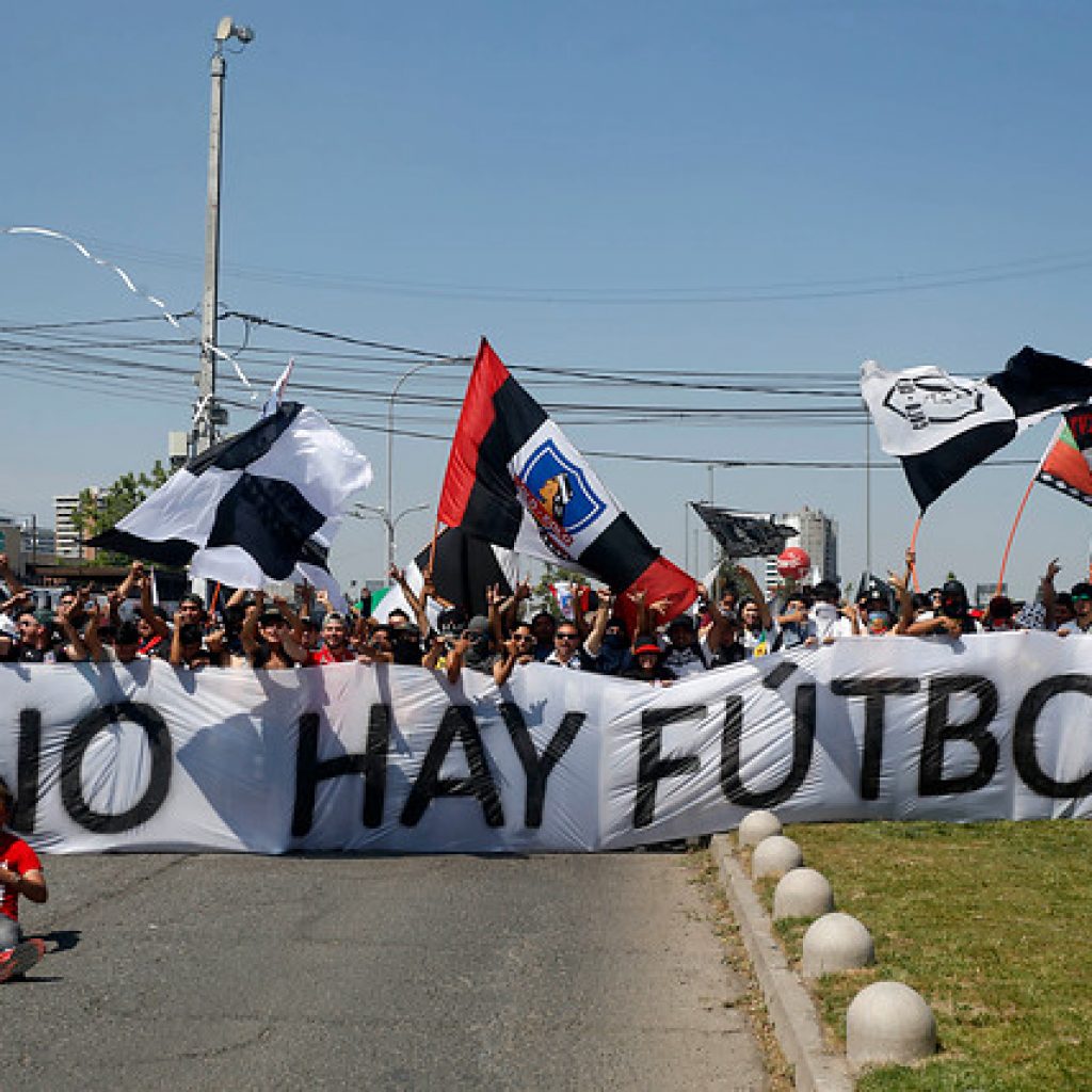 Garra Blanca amenaza: "Lo suspenden o lo suspendemos" el duelo con Wanderers