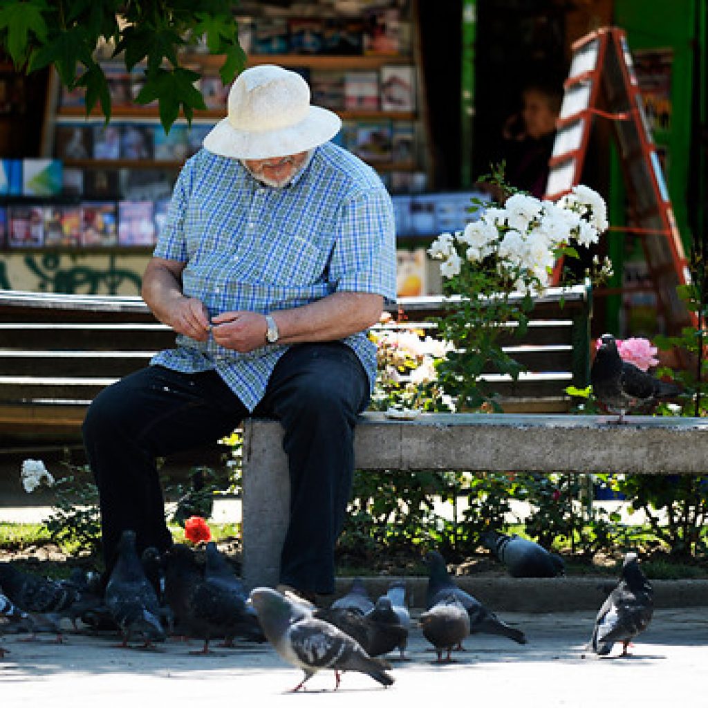 70% de las personas mayores se han sentido discriminadas como consumidor
