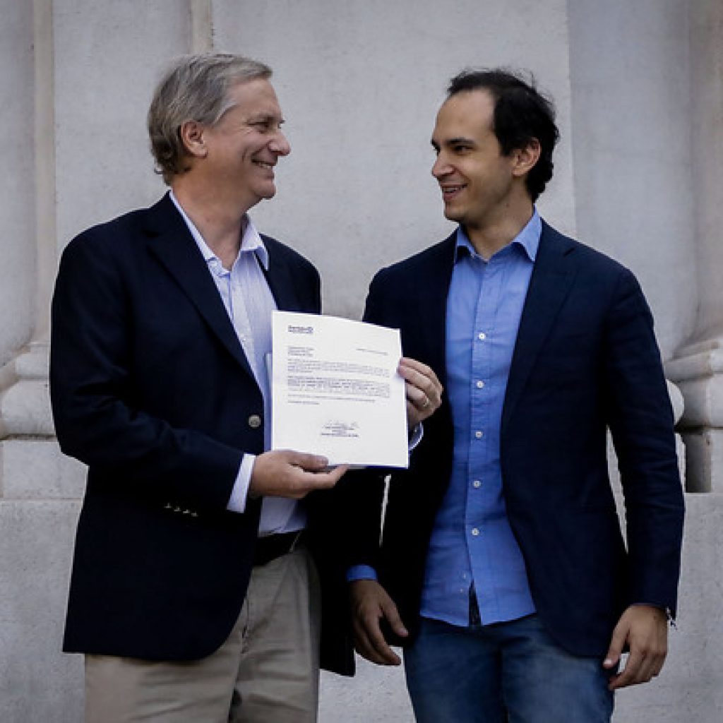 Republicanos rechazan avance del proyecto de indulto a los presos del estallido