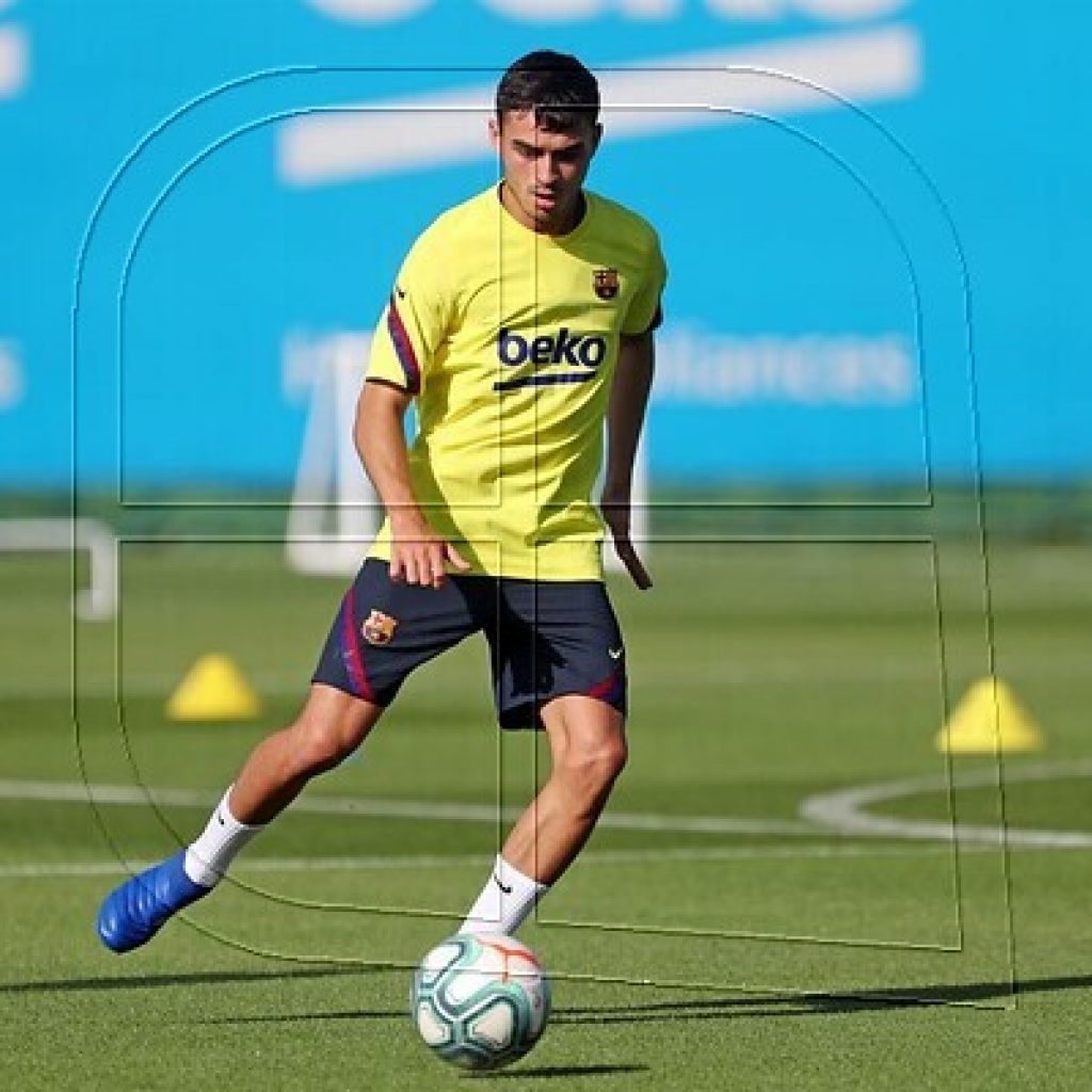 Pedri renueva con el FC Barcelona hasta el año 2026