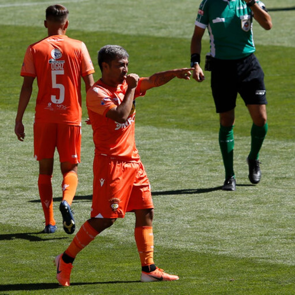 Primera B: Cobreloa venció a Magallanes en Calama y sale del fondo