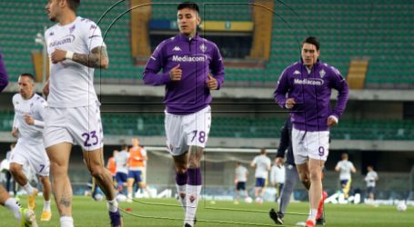 Serie A: Erick Pulgar vio breve acción en derrota de Fiorentina ante Venezia FC