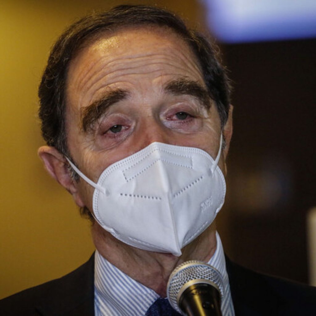 Víctimas de Colonia Dignidad piden la dimisión del ministro de Justicia