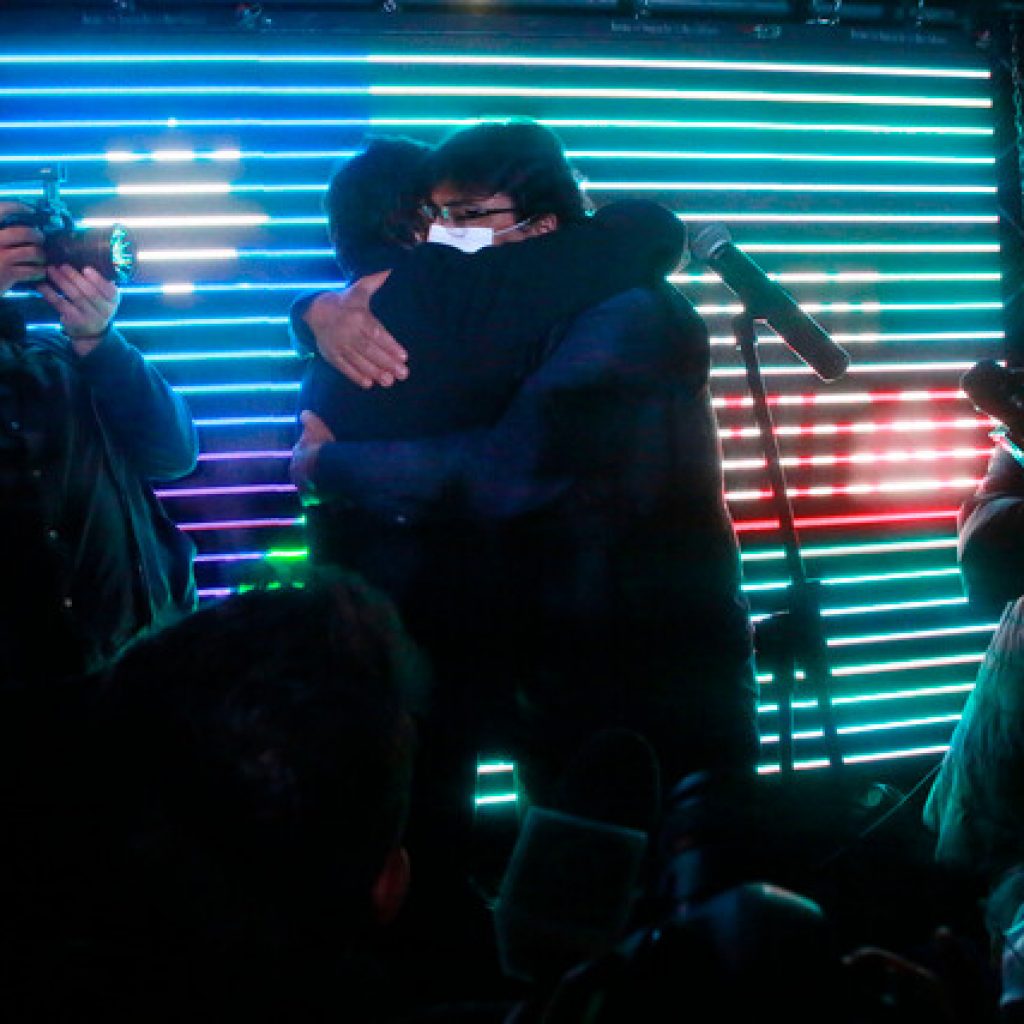 Alcalde Jadue tras “cruce” con candidato Boric: "Mi compromiso está intacto”