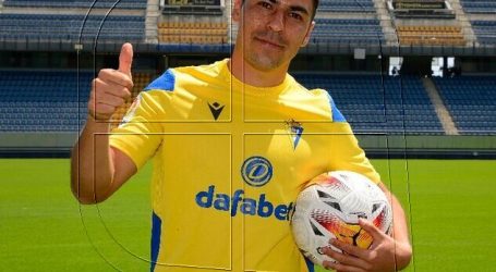 España: Tomás Alarcón ingresó en amargo empate de Cádiz ante Villarreal