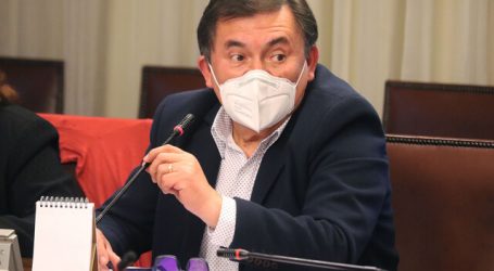 Venegas califica como un “profundo error” veto a ley de titularidad docente