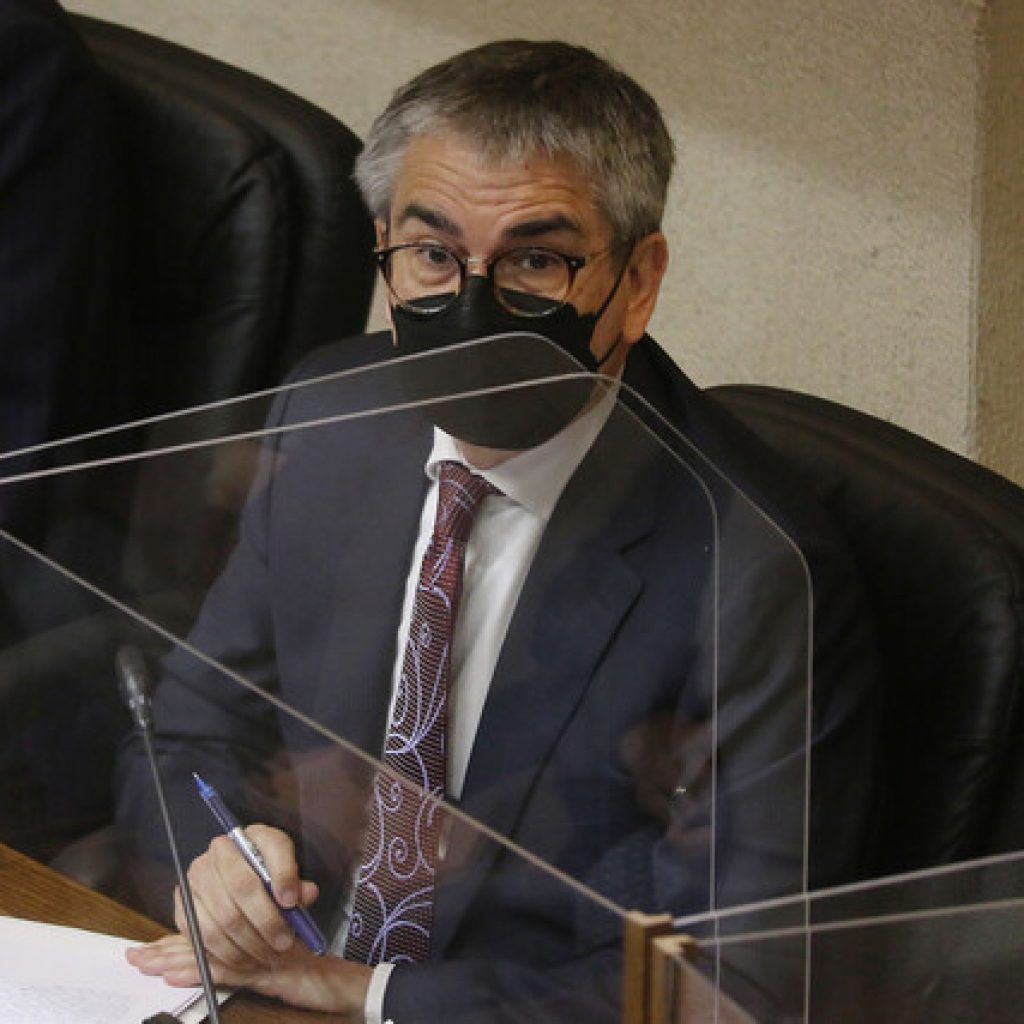 Piñera ratifica nuevo período de Mario Marcel como presidente del Banco Central