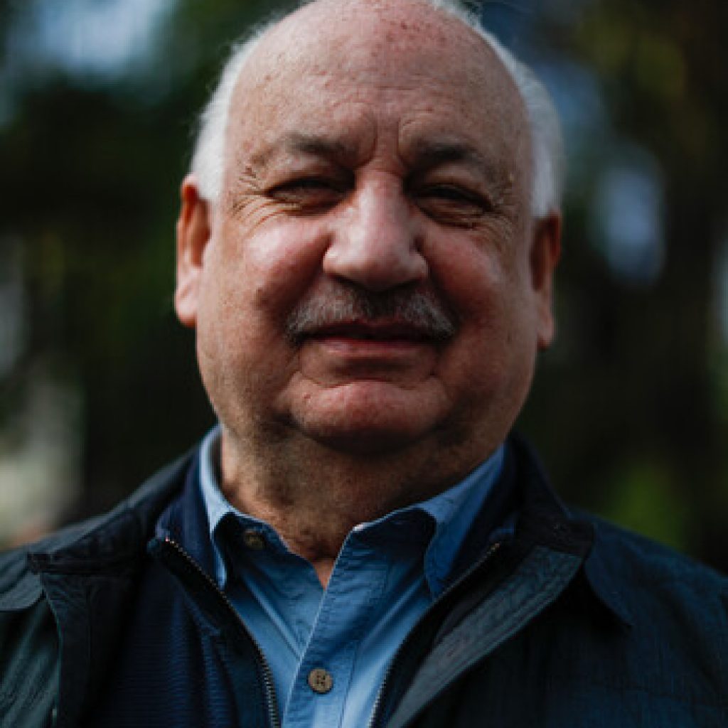 Teillier: "La organización ciudadana es vital para enfrentar falta de viviendas"