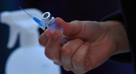 Covid-19: India alcanza el umbral de inocular mil millones de dosis de la vacuna