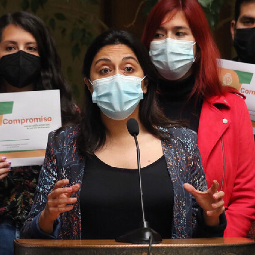 Sandoval oficia a municipio de Peñaflor por vertedero ilegal