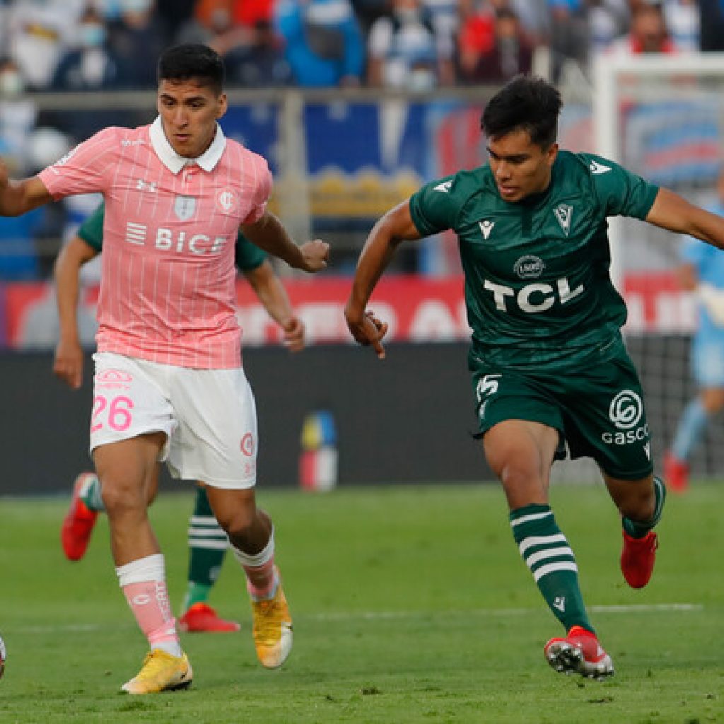 La UC cumple con su tarea al vencer con sufrimiento a Santiago Wanderers