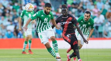 España: Betis de Pellegrini y Bravo derrotó al Rayo Vallecano y se pone cuarto