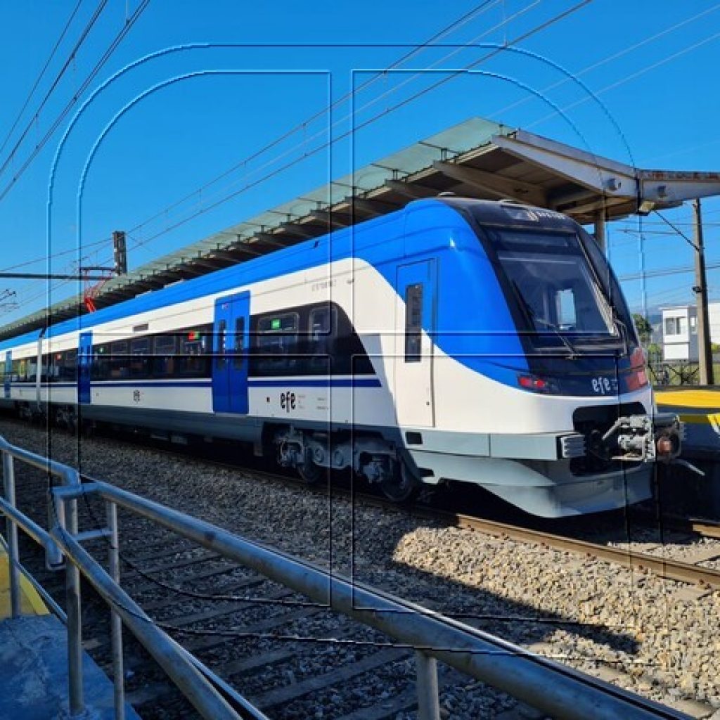 Inauguran moderna flota de trenes para servicios de Biotren y Laja-Talcahuano