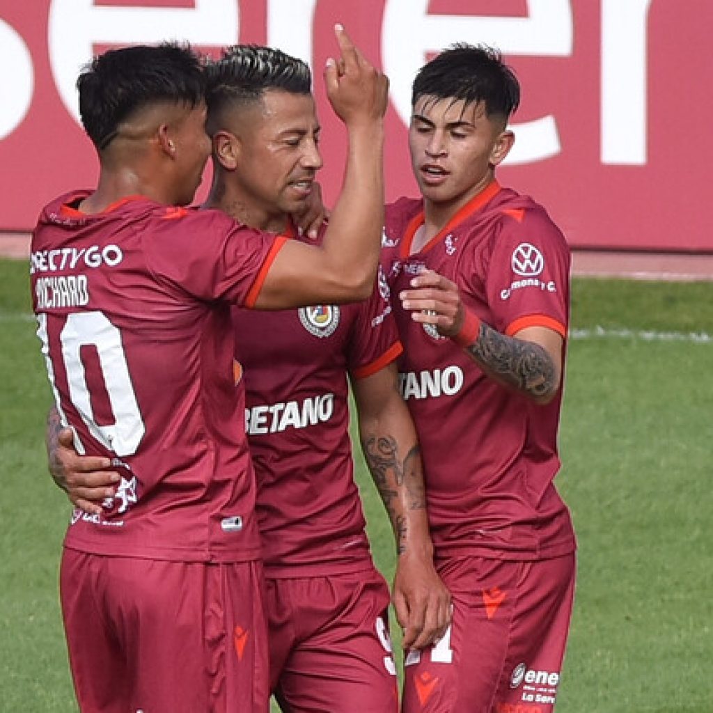 Huachipato rescató en la agonía un empate en su visita a Deportes La Serena