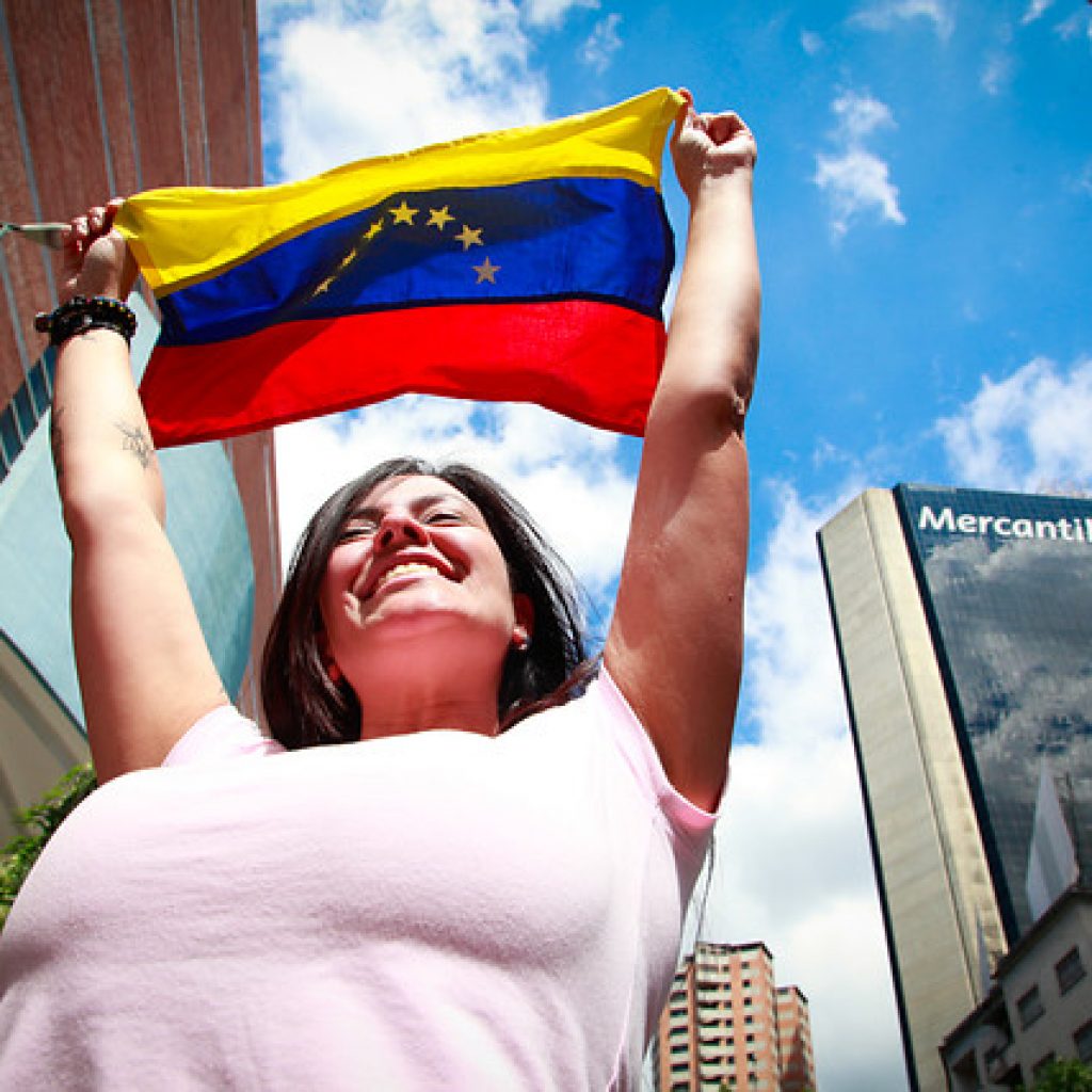 Venezuela celebra mañana elecciones con la oposición y la UE presentes