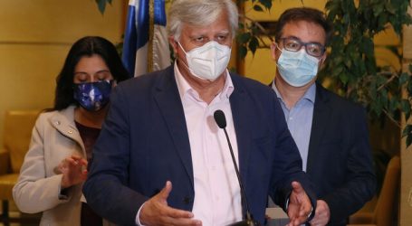Saavedra pide salida de ministro Figueroa por eventual intervención electoral