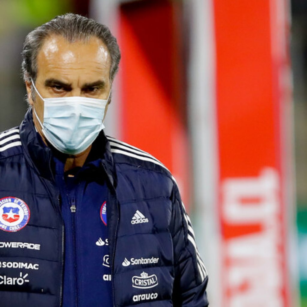 Lasarte definió la oncena de la “Roja” para enfrentar esta noche a Ecuador