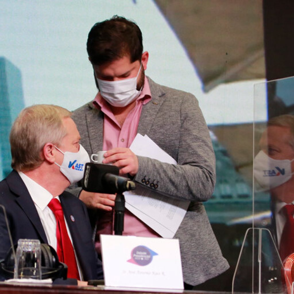 Kast en aislamiento preventivo tras cuadro febril de Boric