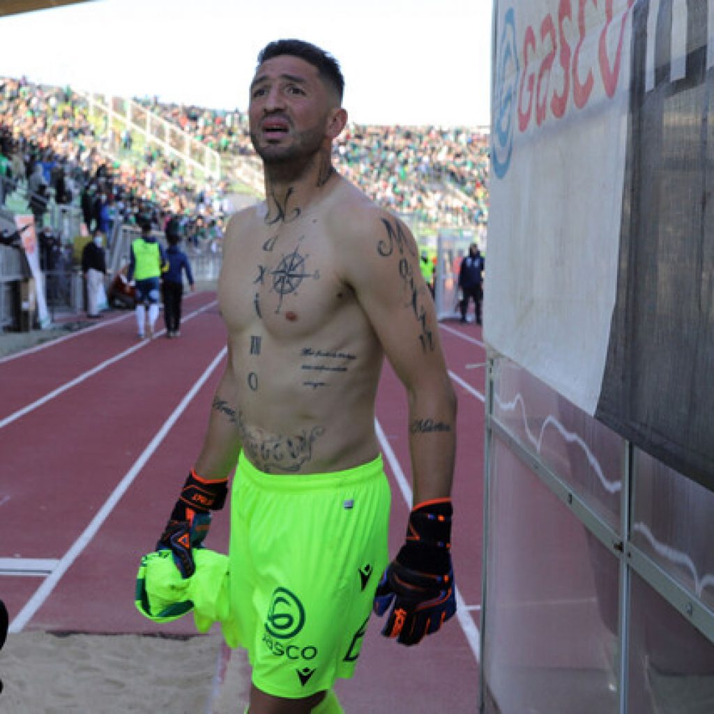 Viana a los hinchas de S. Wandereres: “Pedirles disculpas por el descenso"