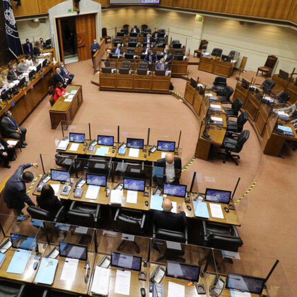 Sala del Senado inició debate sobre filiación de hijos de parejas del mismo sexo