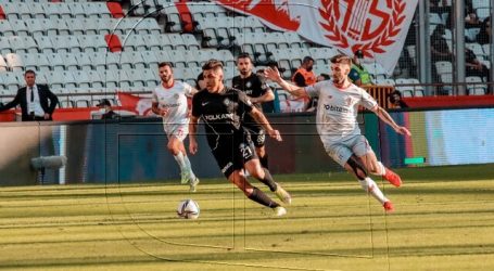 Turquía: César Pinares dijo presente en derrota del Altay Spor ante Antalyaspor