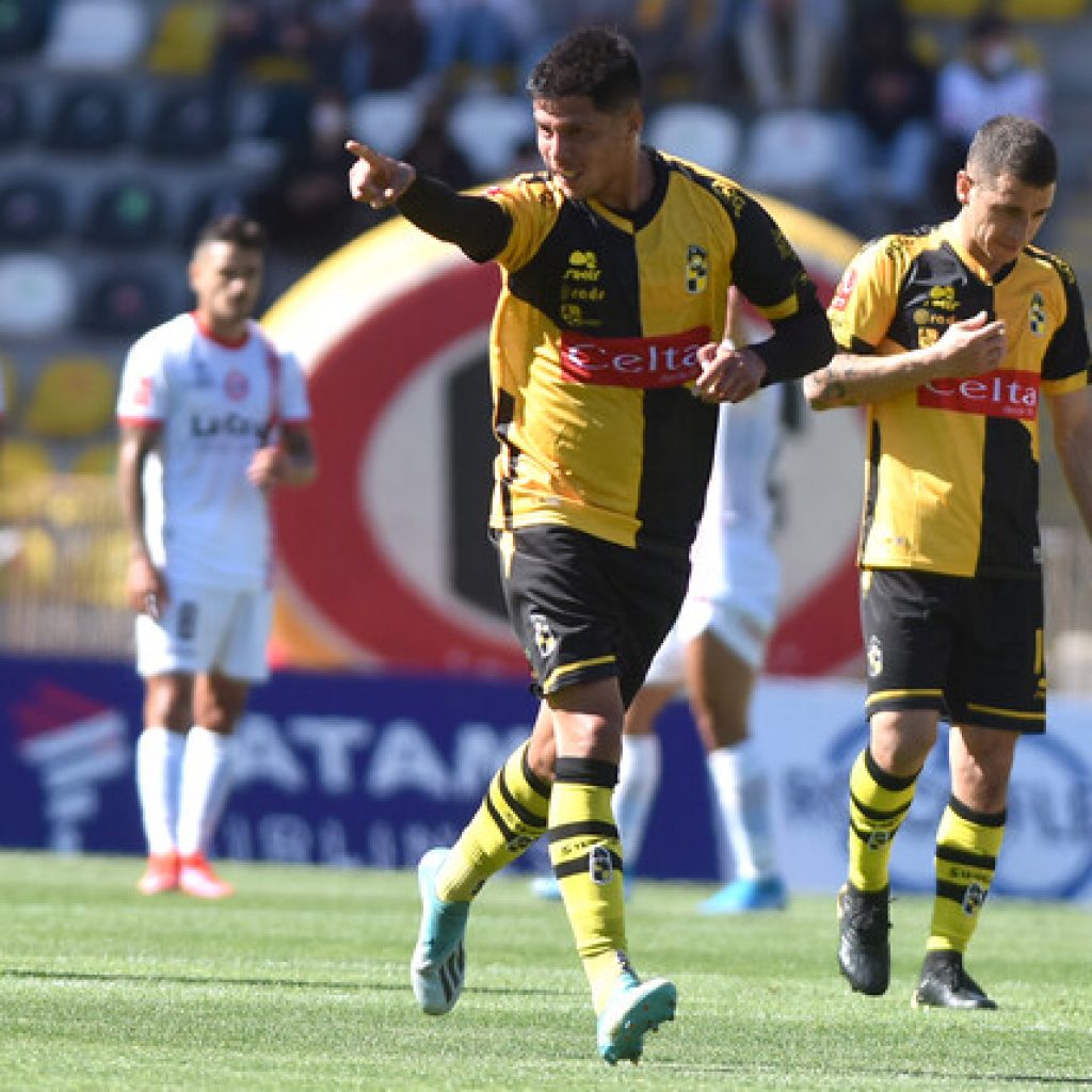 Primera B: Coquimbo queda a un paso del ascenso tras golear a San Felipe