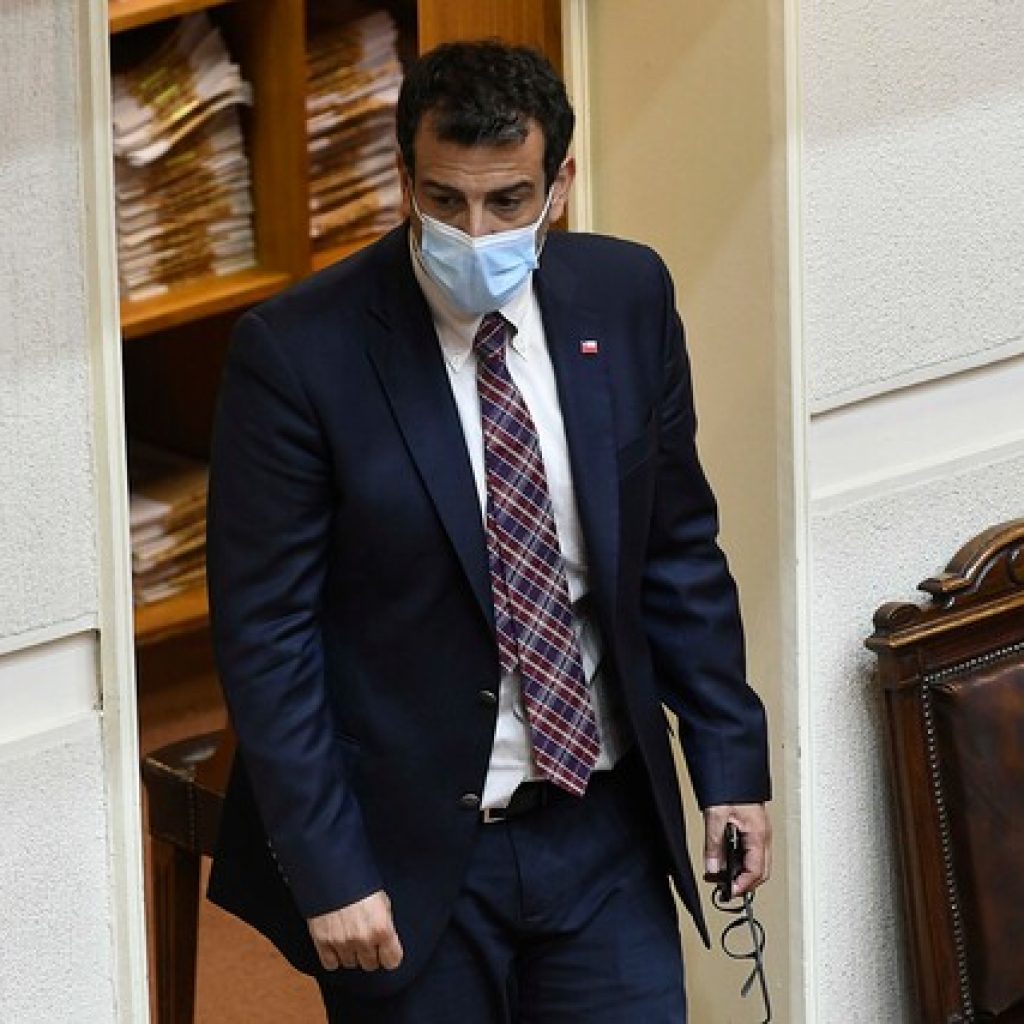 Contraloría halla irregularidades en Estación Central cuando Delgado era alcalde