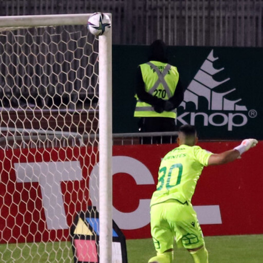 Curicó Unido mandó al descenso a S. Wanderers y deja en Promoción a la 'U'