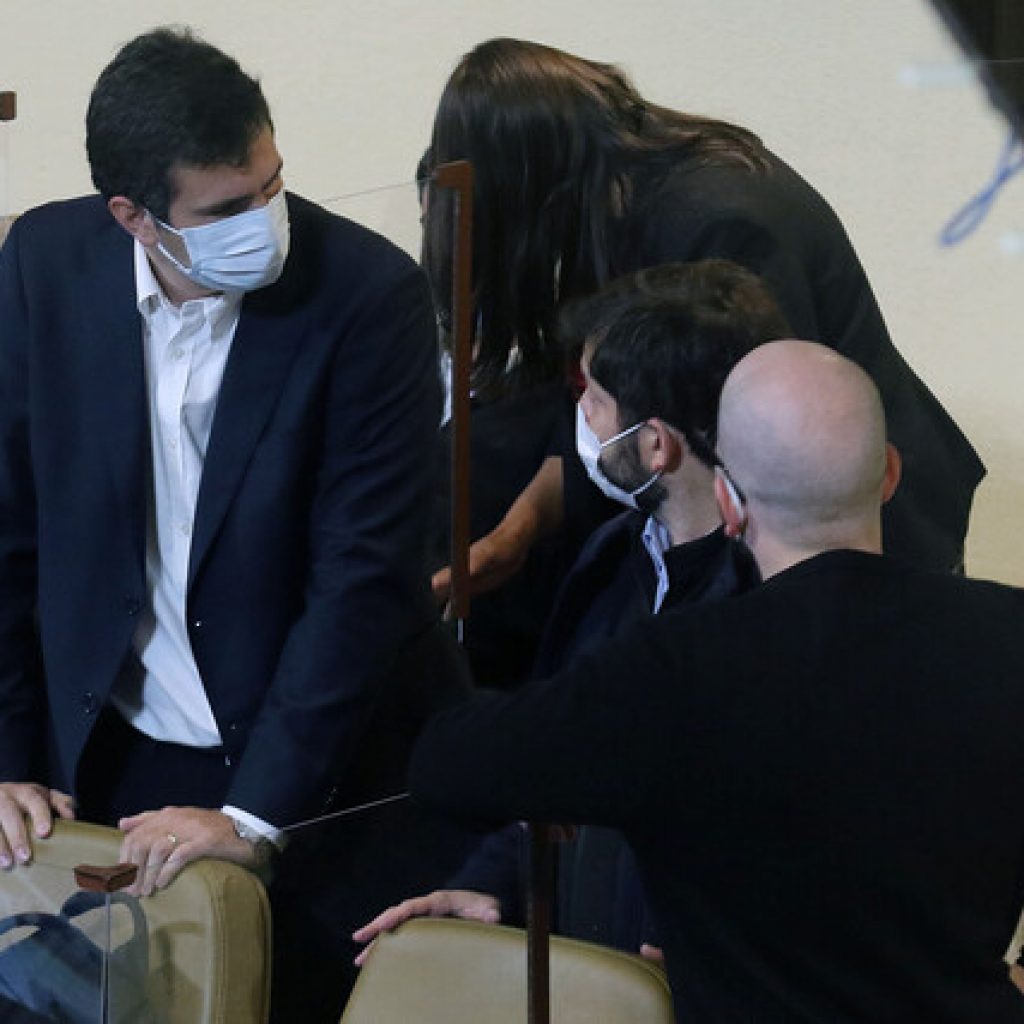 Boric volvió al Congreso y cuestionó a la DC: "Ha torpedeado los cambios"