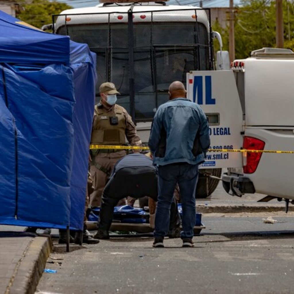 PDI detiene a mujer por homicidio de hombre en motel de La Florida