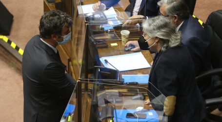 Diputados acusadores y defensa expusieron argumentos por AC contra Piñera