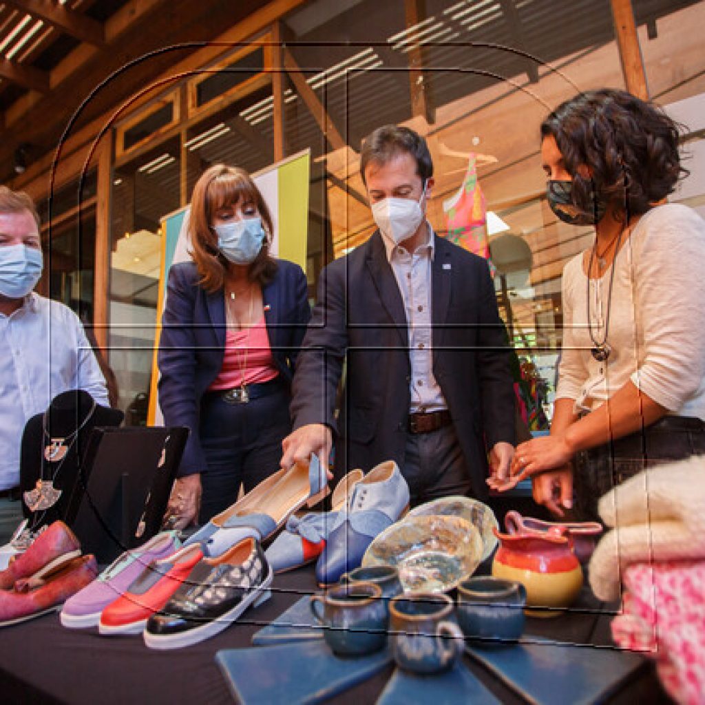 Interés de mujeres por emprender crece un 18% en el último año