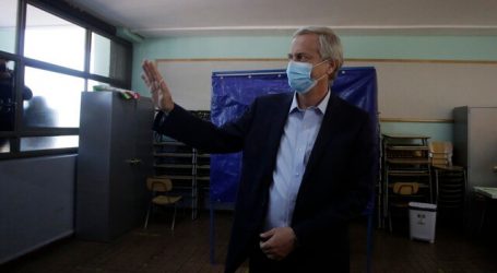 Kast tras votar: “Lo principal es que pueda concurrir mucha gente a votar”