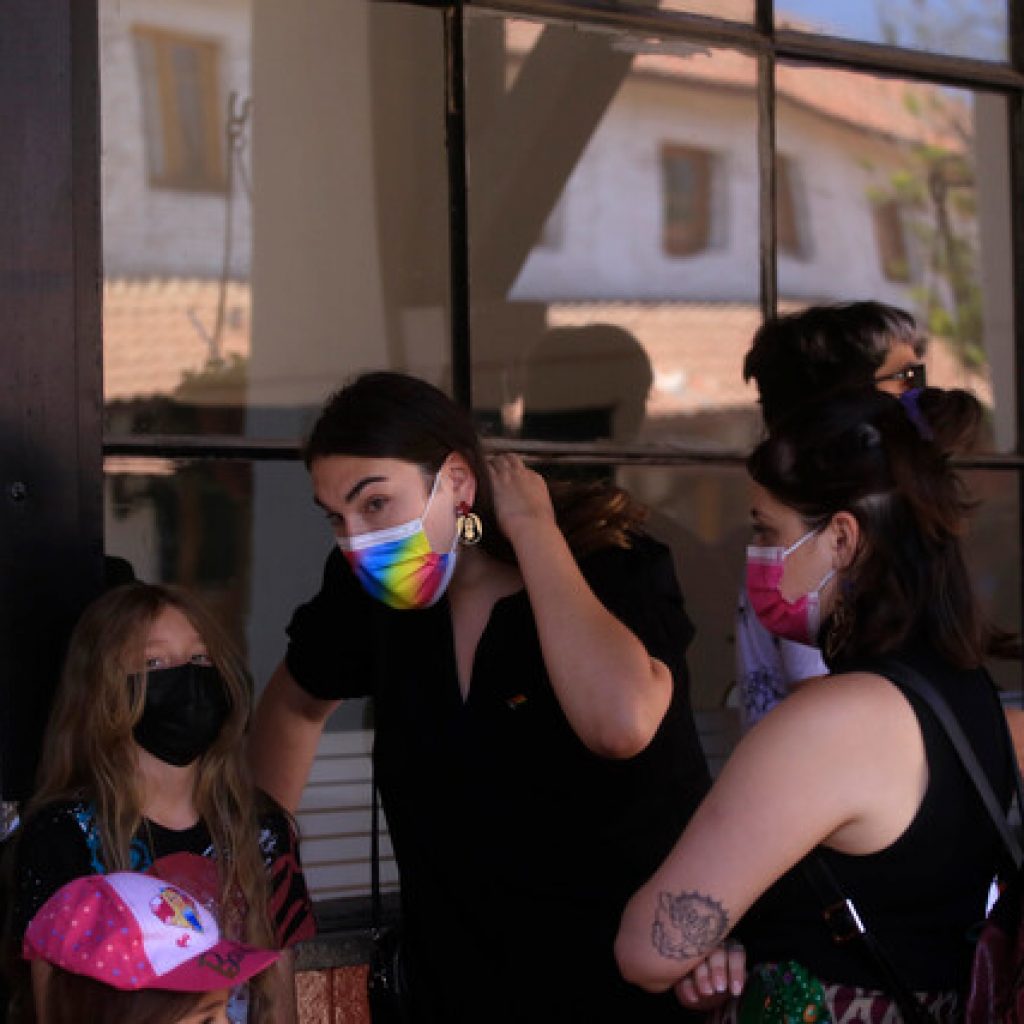 Emilia Schneider se transformó en la primera diputada trans en la historia de Ch