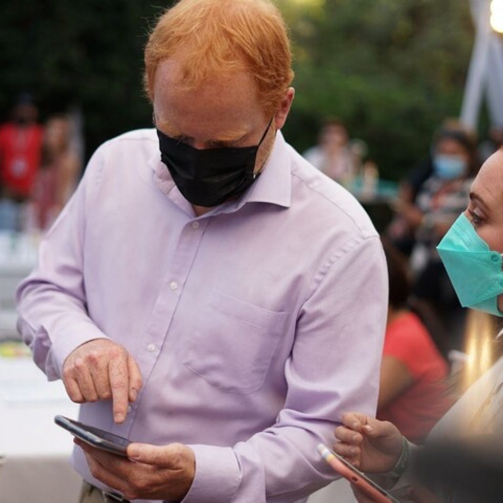 Rojo Edwards: “Sichel debe abandonar su pretensión de poner condiciones”