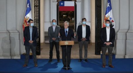 Piñera a Boric y Kast: “Busquen siempre los caminos de la paz y la no violencia”
