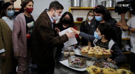 Gabriel Boric recibió el apoyo de la alcaldesa de Peñalolén