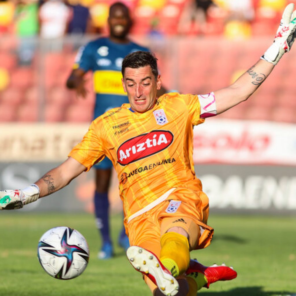 Deportes Melipilla venció a Everton y suma puntos claves para seguir en Primera