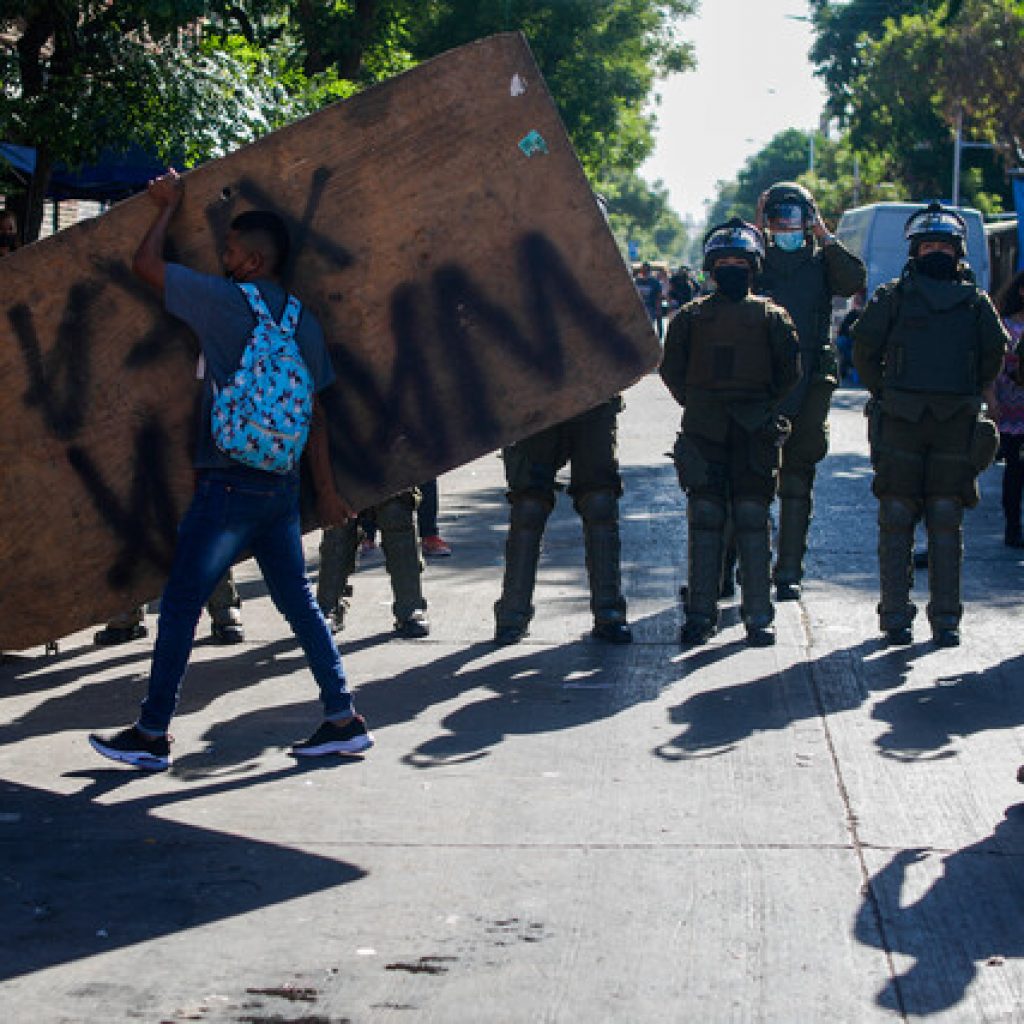 Municipalidad de Santiago explica operativo de despeje en Barrio Meiggs