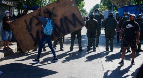 Municipalidad de Santiago explica operativo de despeje en Barrio Meiggs