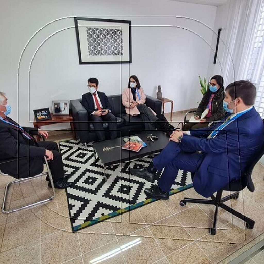 Ministro Paris se reúne con Director Ejecutivo de UNITAID