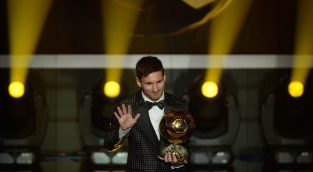 Lionel Messi alza su séptimo Balón de Oro